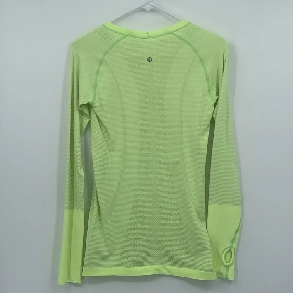 Lululemon Run: Swiftly Tech Long Sleeve Women's Size 6